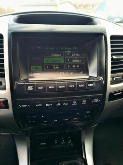 Toyota Land Cruiser 3.0 D-4D NAVI, A/T - 19