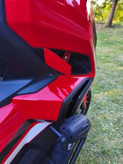 Honda x adv 750 - 19