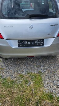 PREDAM SUZUKI SWIFT 1.3 BENZIN 4×4 - 19