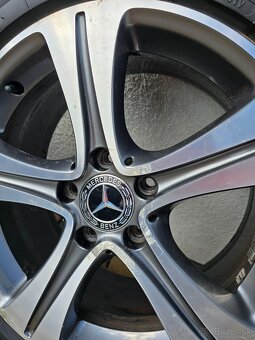 zimné Mercedes E 5x112 BFGoodrich 225/55 R17 DOT3422 - 19