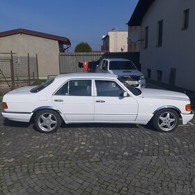 Mercedes-Benz 126 - 19