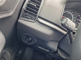 ŠKODA KAROQ 1.6 TDI DSG Ambition - 19