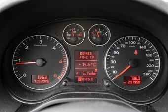 Audi A3 Sportback 2.0 TDI Ambiente DSG - 19