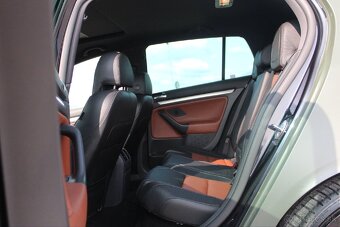 Volkswagen Golf R32 V6 184kw - 19