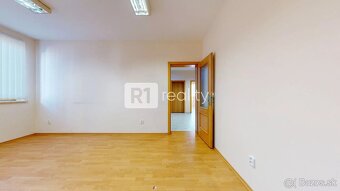 Lukratívna 7 izb. nehnuteľnosť / Floreát Piešťany - 19