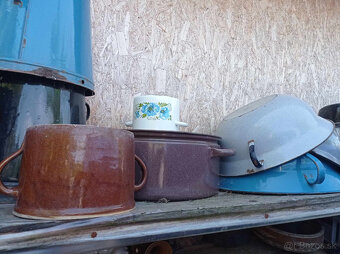 Smalty a hlinená nádoby na predaj - 19