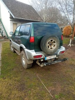Nissan Terrano II - 19