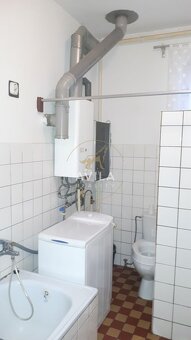 NA PREDAJ: 3-izb.rodinný dom s pozemkom 825m2 - Borský Mikul - 19