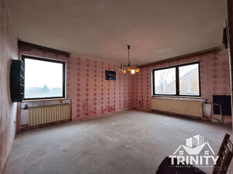 Na predaj 5-izbový rodinný dom s garážou v obci Mojzesovo -  - 19