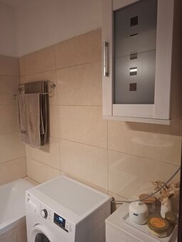 3 izbový priestranný 84m2 byt - komplet rekonštrukcia TOP - 19