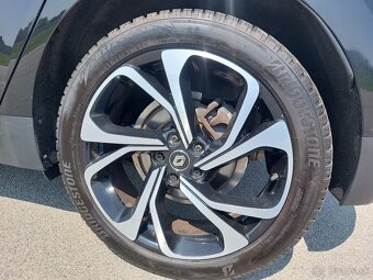 Renault Scenic TCe 140 "EDITION BOSE" - 19