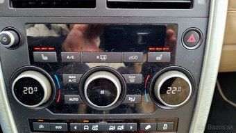 Land Rover Discovery Sport 2.0L TD4 HSE odpočet DPH - 19