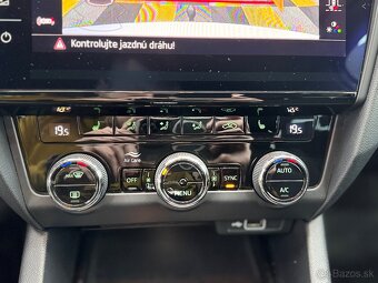 Škoda Octavia Combi 2.0 TDi 110 kW DSG SOLEIL FullLedOdpočet - 19
