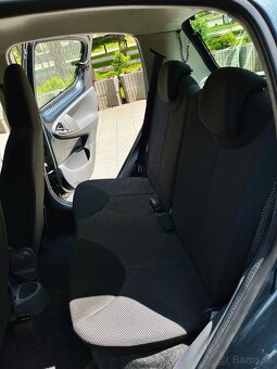 Toyota AYGO 1.0 Benzín - 19