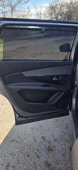 Peugeot 5008 7 miestne - 19