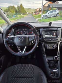 Opel Zafira Tourer 1.4 Turbo - 19