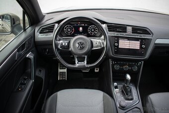 VW Tiguan R-line 2.0TDi 140kw DSG 4x4 Keyless Virtual - 19