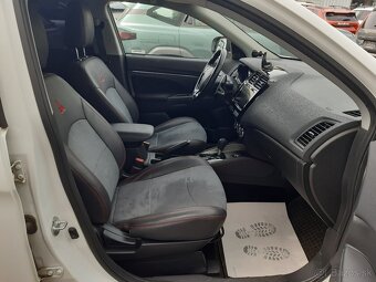 Mitsubishi ASX 2,3d 4x4 AT/6 nové v SR, 1.majiteľ - 19