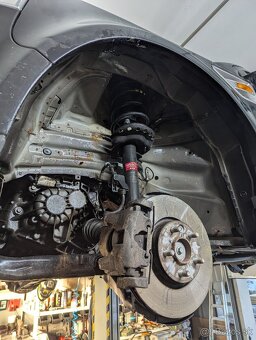 Land Rover Freelander 2 - 2.2Td4 S 112kW manuálna prevodovka - 19