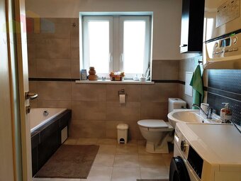 Na prenájom moderný zariadený 2-izbový byt po kompletnej - 19