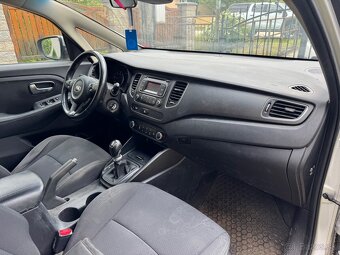 KIA Carens 1.7crdi 100kw 7miestne POJAZDNÉ - 19