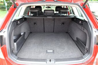 Volkswagen Passat Kombi 2.0 BiTDI DSG 240_KONI_4X4_ŤAŽNÉ_SR - 19
