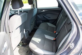 Ford Focus Kombi 1.0 ecoboost Trend /AJ NA SPLATKY/ - 19