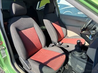 Ford Fiesta 1.3 Ambiente - 19