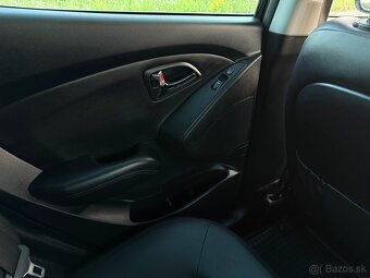 Hyundai ix35 2.0 CRDi 4x4 - 19