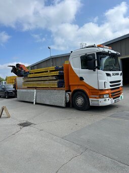 Autodoprava s hydraulickou rukou - 19