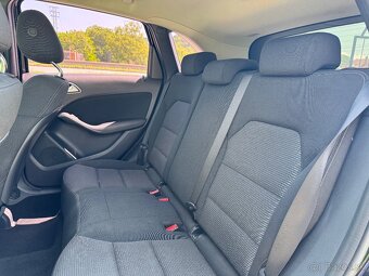 Mercedes-Benz B trieda 160 d - 19