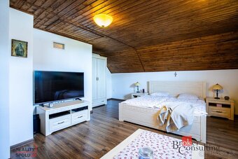 Elegantná vidiecka rezidencia s nádychom luxusu priamo v prí - 19