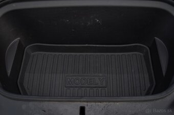 Tesla Model Y Long Range Dual Motor AWD 4x4 - 19