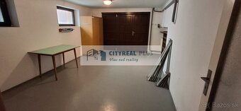 Ponúkame na prenájom 6 izbový rodinný dom v Nových Zámkoch z - 19