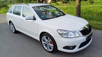 Škoda octavia combi RS.2.0TDI model 2012 navigacia top stav - 19