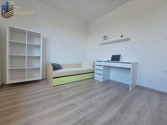 Exkluzívne na predaj 5 izbový rodinný dom - 19