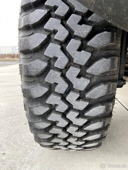 DACIA DUSTER 1.6i 16V - 19