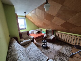 Rodinný dom s veľkou záhradou / 2024 m2 / - Skalité - 19