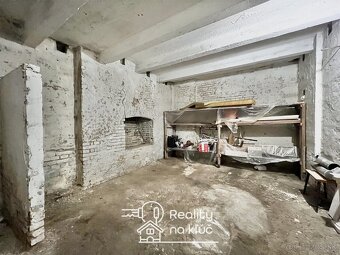 Na predaj 4-izbový byt s parkovacím miestom v centre mesta - 19