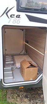3.5t 180PS 4místa automat Mobilvetta kea i86 tažné 2t - TOP  - 19