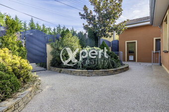 MODERNÝ DIZAJN A VEĽKOLEPÝ PRIESTOR - 19