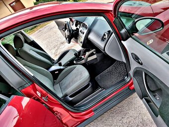 SEAT ALTEA 1.6 MPI 75kw 156000km Nová STK - 19