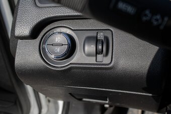 Opel Insignia A 2.0 CDTI 4x4 118kw OPC automat - 19