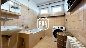 RK4 REALITY - NA PREDAJ - Poschodový rodinný dom s veľkým po - 19