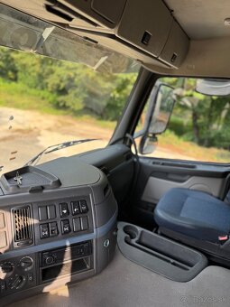 Volvo FM 440 8x6 2007 r. - 19