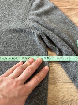 Predám pánsky nosený sveter TOMMY HILFIGER veľkosť L - - 19