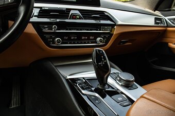 BMW Rad 6 GT 630d xDrive Gran Turismo A/T - 19