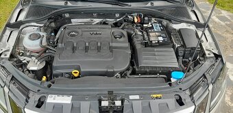 Škoda octavia combi 2.0 tdi 2019 - 19