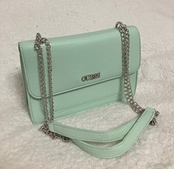 Kabelka_GUESS - 19