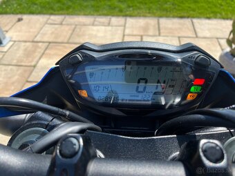 Suzuki GSX-S 750 - 19